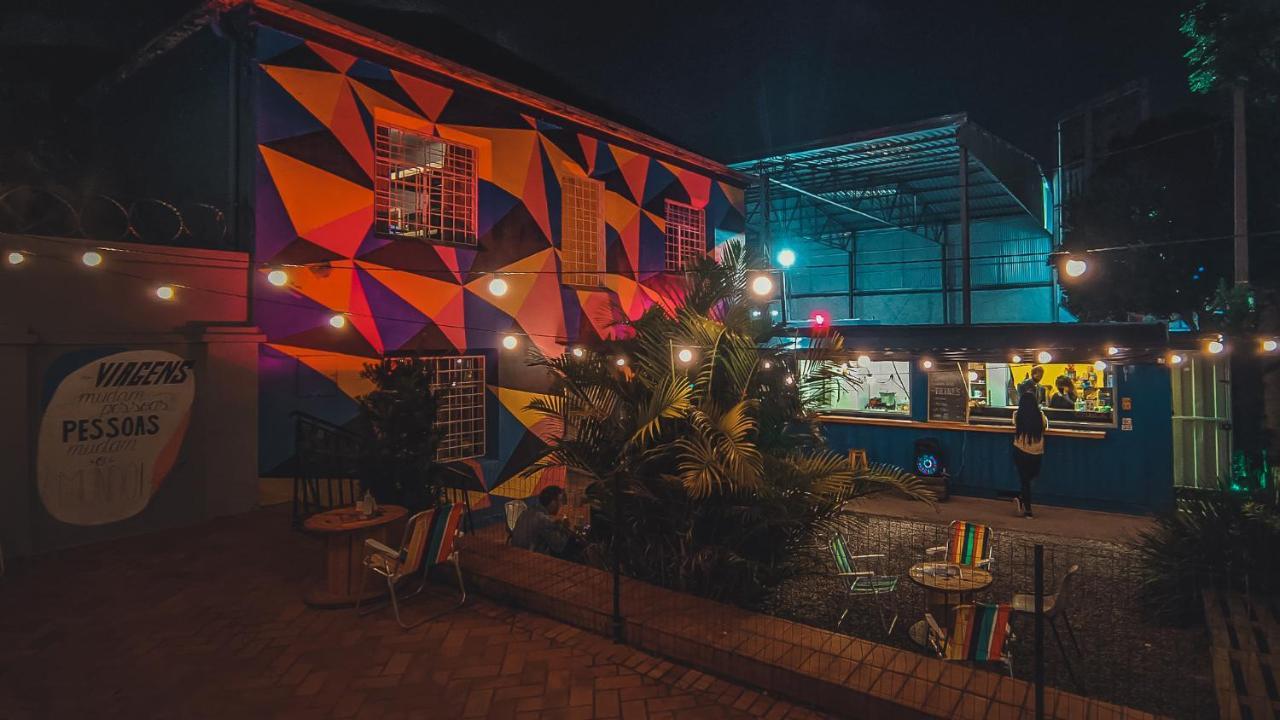Social Hostel Cafe E Bar Curitiba Exteriör bild