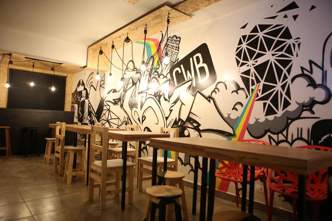 Social Hostel Cafe E Bar Curitiba Exteriör bild